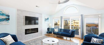 Semi Ocean Front Luxury Home, Pool, Spa, Game Room