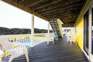 Terrace/patio - Semi Ocean Front Luxury Home, Pool, Spa, Game Room (Southern Shores)