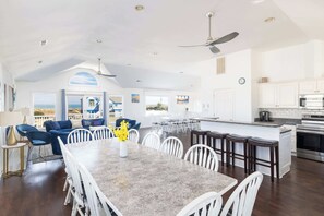 Dining - Semi Ocean Front Luxury Home, Pool, Spa, Game Room (Southern Shores)