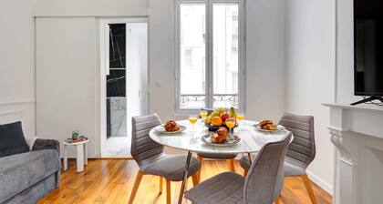 Cozy 1BR in Latin Quarter