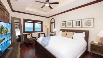 4 bedrooms, desk, free WiFi, bed sheets