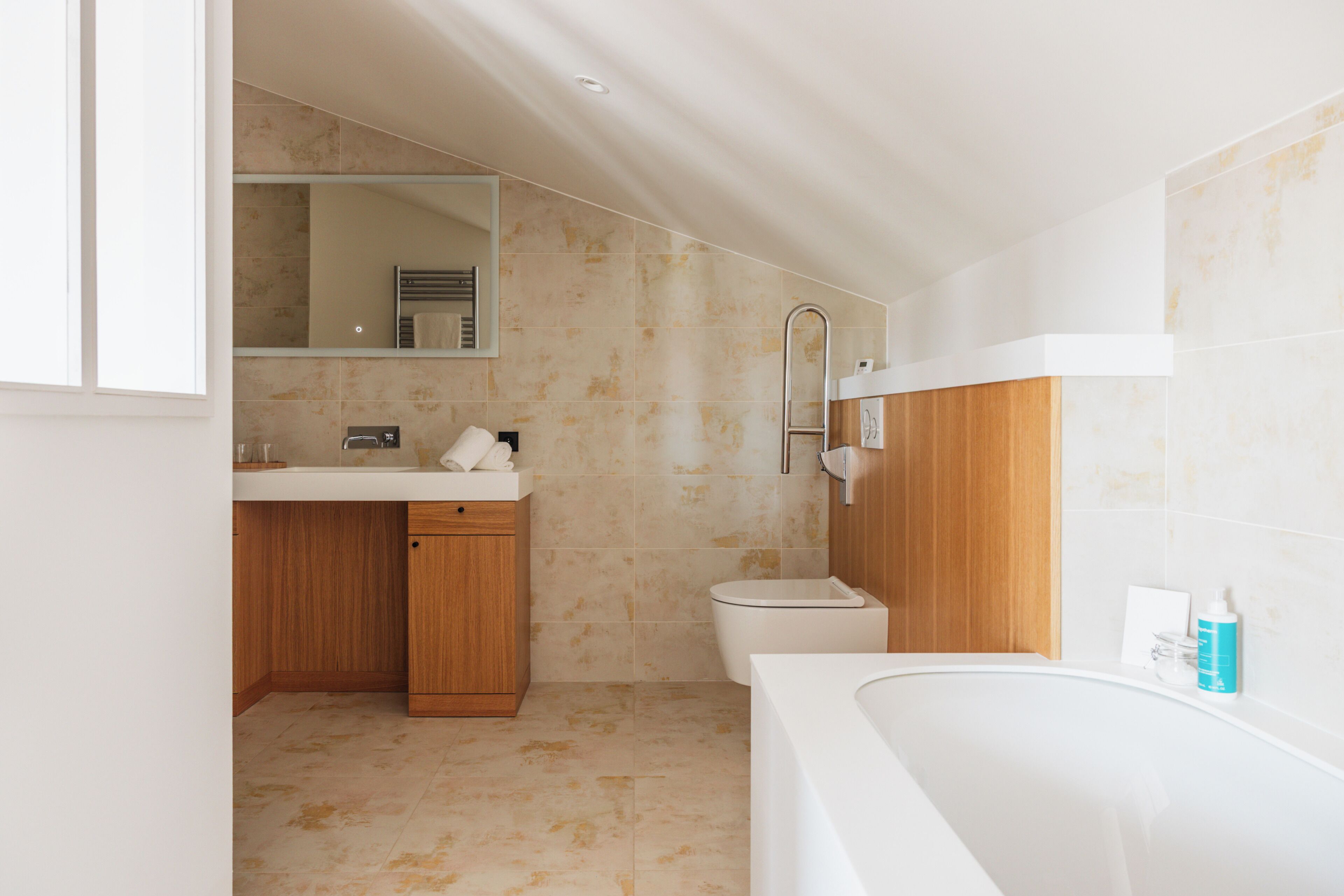 Foto - Bizipoz Hôtel