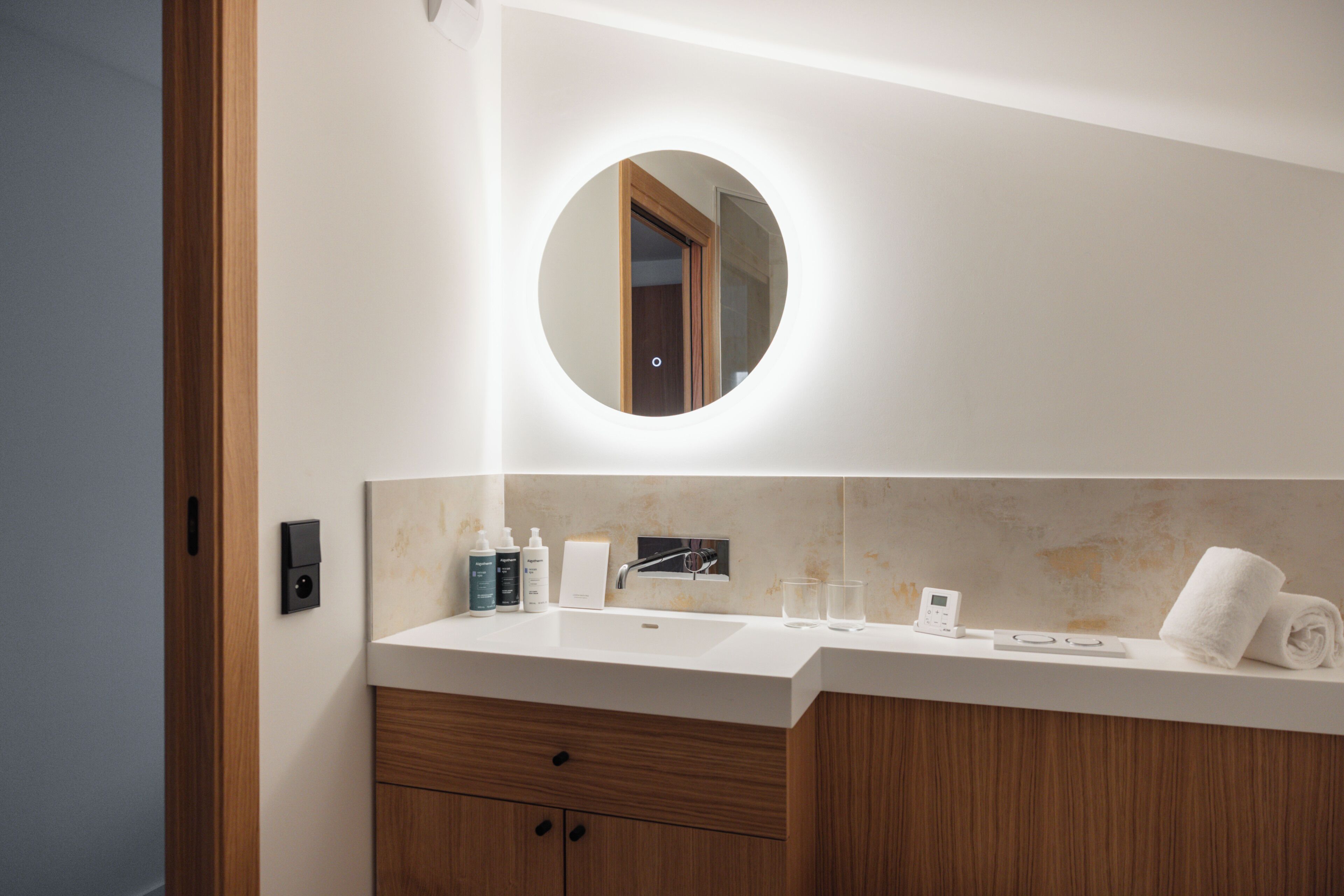 Foto - Bizipoz Hôtel