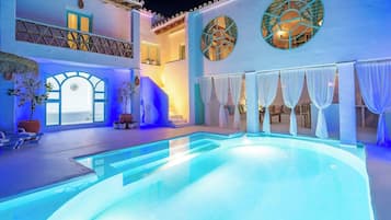 House, 6 Bedrooms, Smoking, Balcony | Pool | Outdoor pool