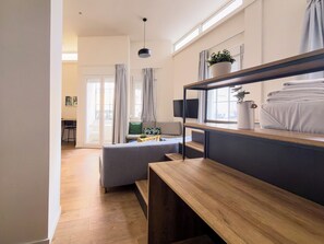 Suite Studio Deluxe | Literie hypoallergénique, rideaux occultants, chambres insonorisées