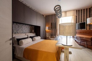 3 bedrooms, iron/ironing board, WiFi, bed sheets - Smart & Luxury Apartment Colosseo (Roma)