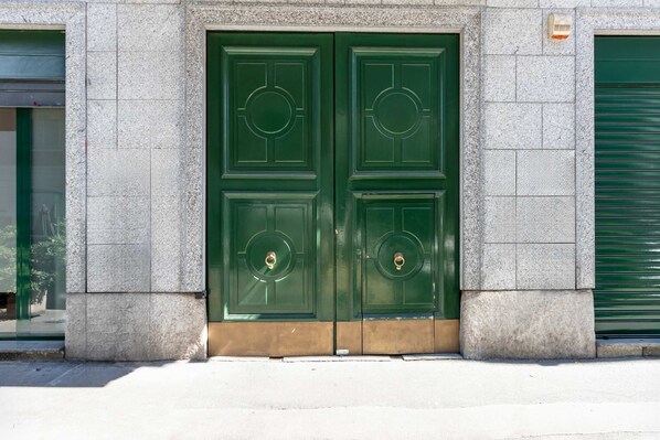 2 habitaciones, escritorio y acceso a internet