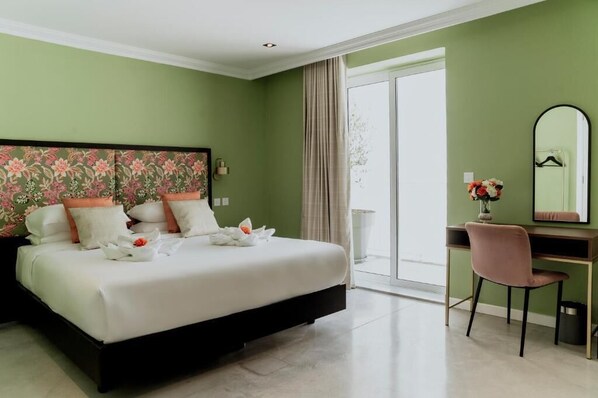 Deluxe Double or Twin Room, Balcony - King Charles Boutique (Valletta)