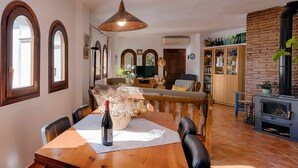 Unclassified image, 5 of 26, button - Frigiliana 029 (Frigiliana)