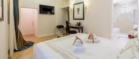Deluxe Room, Non Smoking, Private Bathroom