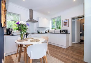 Fridge, microwave, oven, stovetop - Host & Stay | Terrace House on Canal (Worcester)