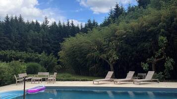 Piscine extérieure, piscine chauffée