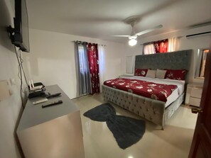 Apartamento, 3 quartos, sacada, vista para o jardim | 3 quartos