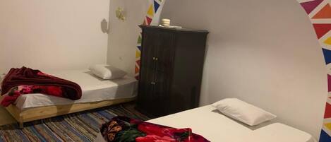 3 bedrooms, WiFi, bed sheets