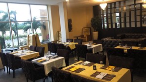 Dining - Genesis Hotels (Port Harcourt)