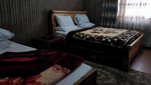 Soundproofing, iron/ironing board, free WiFi - Pinehills Hotel Naran  (Balakot)