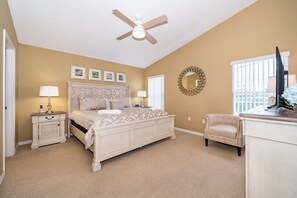 5 bedrooms, iron/ironing board, WiFi, bed sheets - Family-Friendly 5 Bedrooms, with Games Room // Pool Heat Included (Clermont)