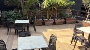 Teras rooftop