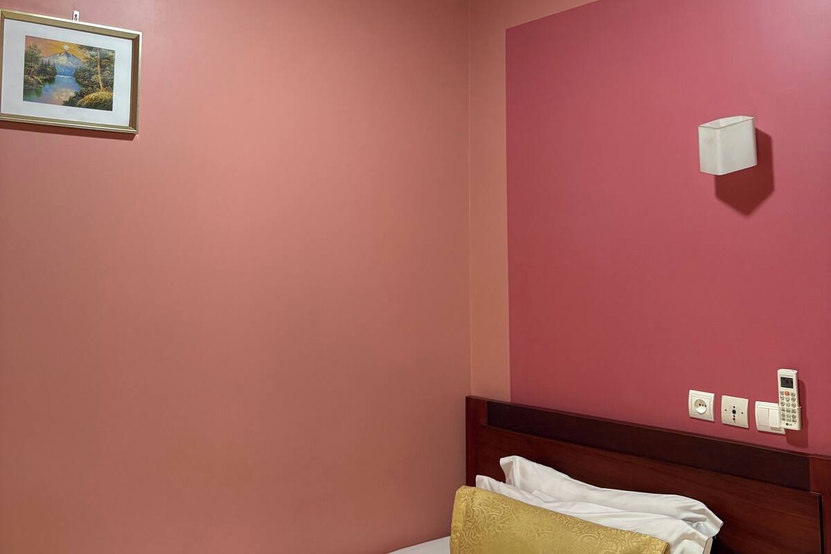 Comfort Room, 1 Double Bed, Balcony | Desk, laptop workspace, blackout curtains, free WiFi