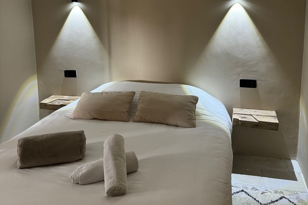 1 soverom, strykejern/-brett, wi-fi og sengetøy