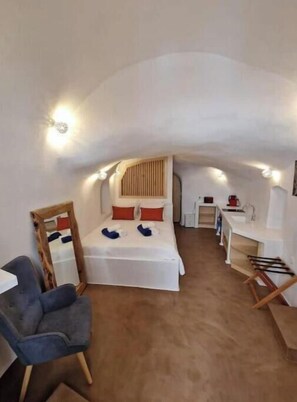 1 chambre, bureau, fer et planche à repasser, Wi-Fi gratuit