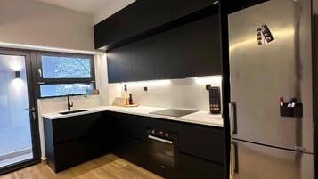 Departamento Deluxe, 2 habitaciones | Cocina privada