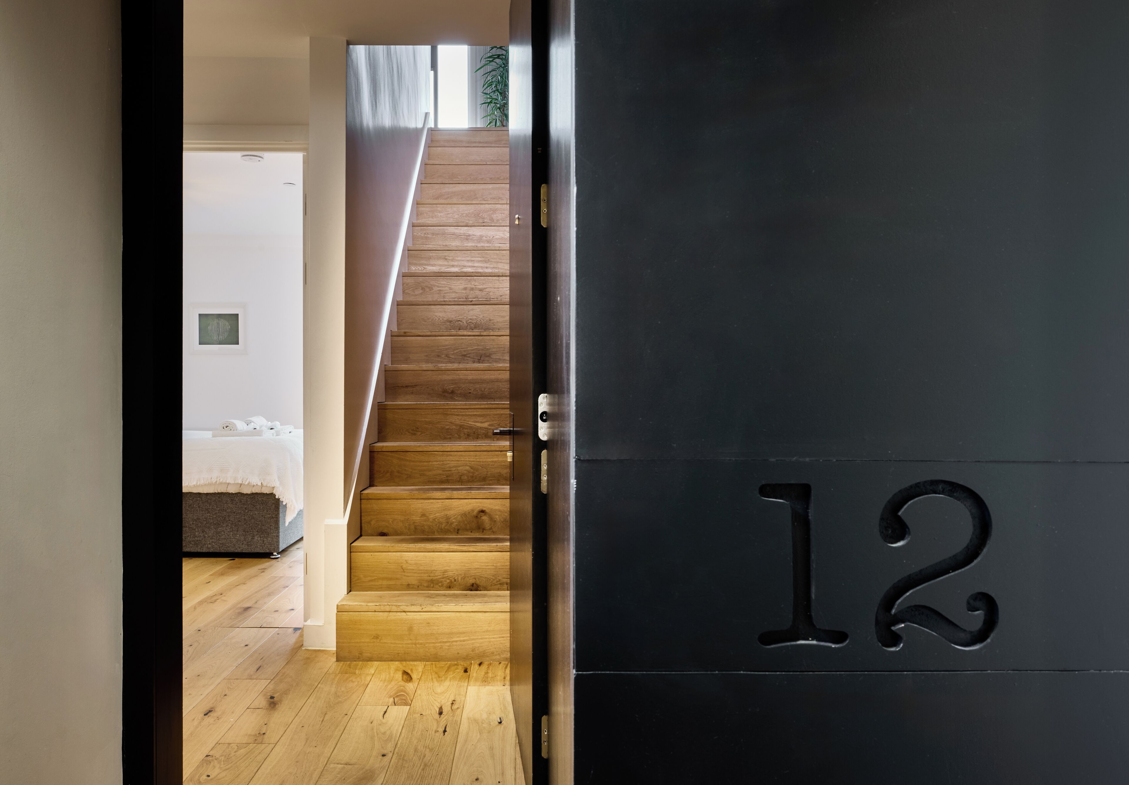 2 soverom, skrivebord, strykejern/-brett og wi-fi (inkludert)