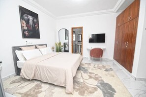 1 soverom, strykejern/-brett, wi-fi og sengetøy