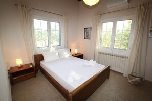 Apartment | 3 Schlafzimmer, Schreibtisch