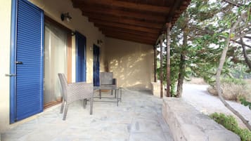 Apartment | 3 bedrooms, desk