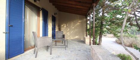 Apartment | 3 bedrooms, desk