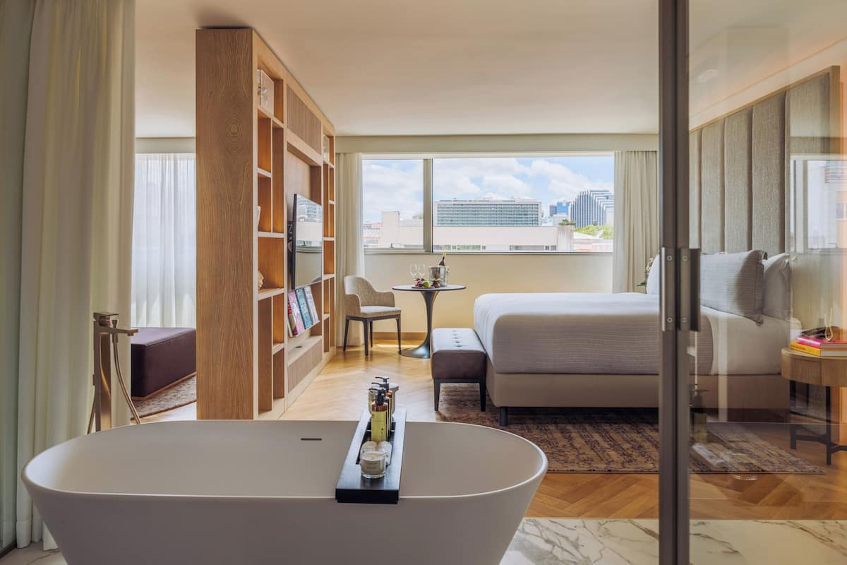 Premium bedding, down duvets, minibar, in-room safe