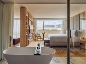 Towels - ME Lisbon by Meliá (Lisbon)