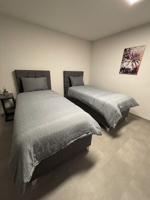 3 bedrooms - Nisay Home - Schorndorf - City Apartment (Schorndorf)
