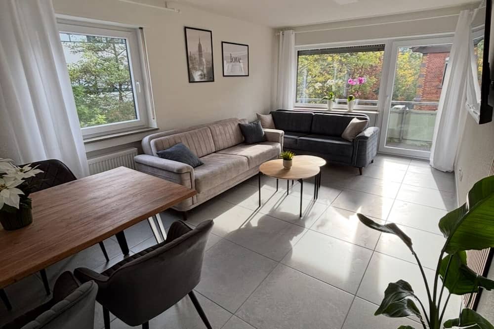 Nisay Home - Schorndorf - City Apartment