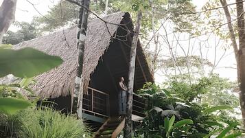 Cabane | Enceinte de lâhĂ©bergement