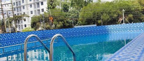 Piscine extérieure