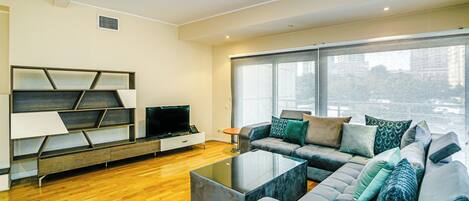 Leilighet, sjøutsikt | 3 soverom, strykejern/-brett og wi-fi (inkludert)