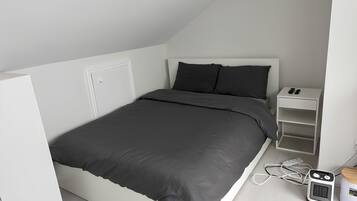 Double Room, 1 King Bed with Sofa bed, Courtyard View