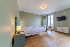 Bed sheets - Refined Parisian elegance in the heart of Paris (Paris)