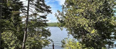 2 bedrooms, iron/ironing board, free WiFi