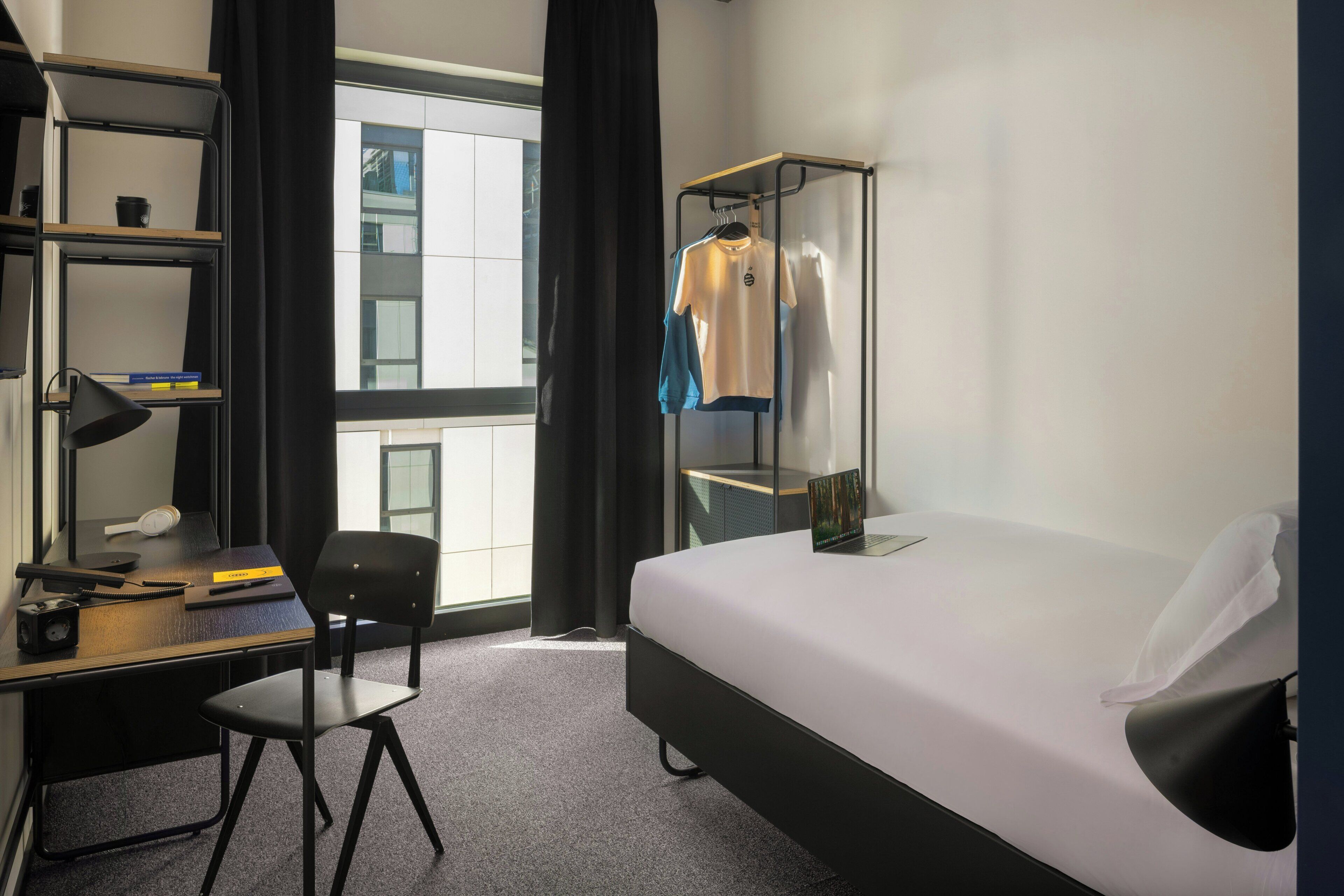 Chambre Simple Standard | Minibar, bureau, espace de travail pour ordinateur portable