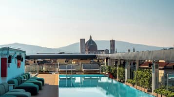 Piscina stagionale all'aperto