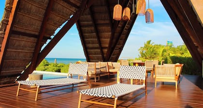 Lipsos Private Luxury beachfront home