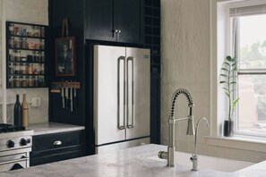 Oven, stovetop, dishwasher, eco-friendly cleaning products