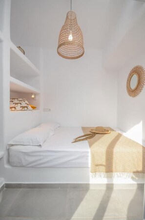 3 dormitoris, planxa i posts de planxar, un bressol de viatge i wifi 