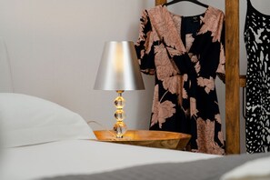3 bedrooms, iron/ironing board, travel crib, free WiFi - Villa Albion, Agios Prokopios Naxos (Stelida Naxos)