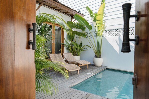 Outdoor pool