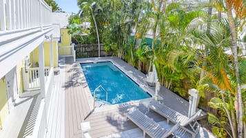 Una piscina riscaldata