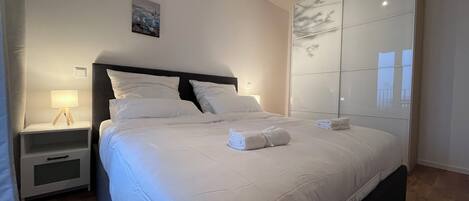 1 غرفة نوم وواي فاي وملاءات أسرّة